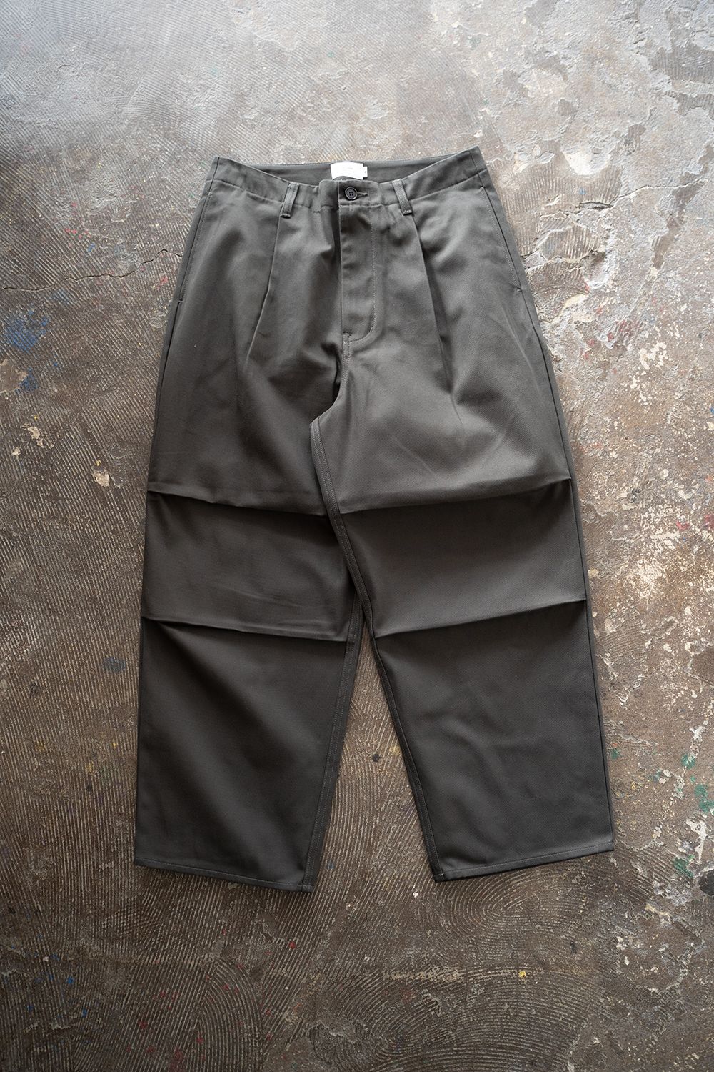 STILL BY HAND - 【25SS】ヘビーコットンツイルニータックパンツ