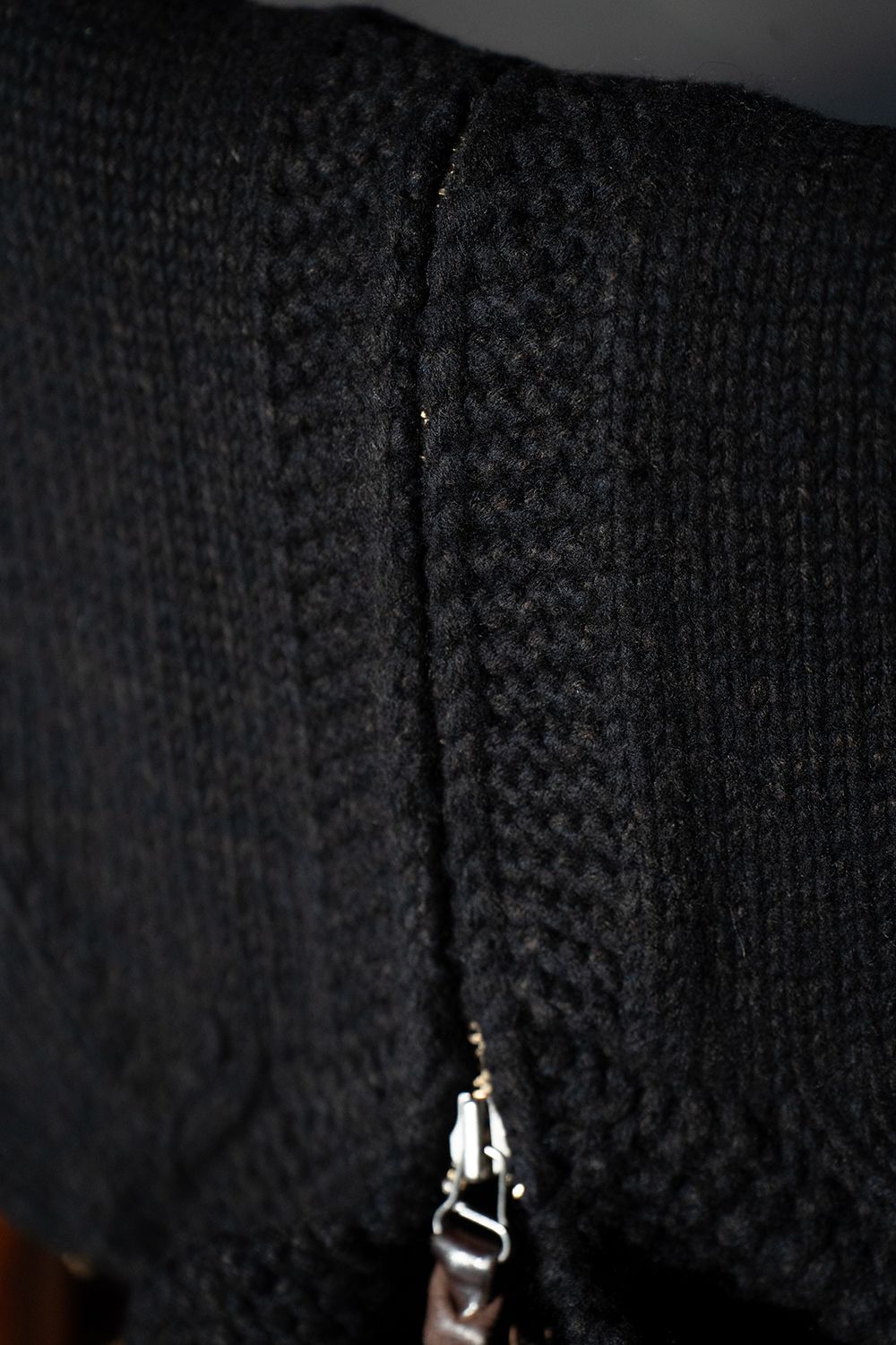 【ラスト1点】yak/lambs multi ply HAND KNITTING cowichan sweater(DARK NAVY)