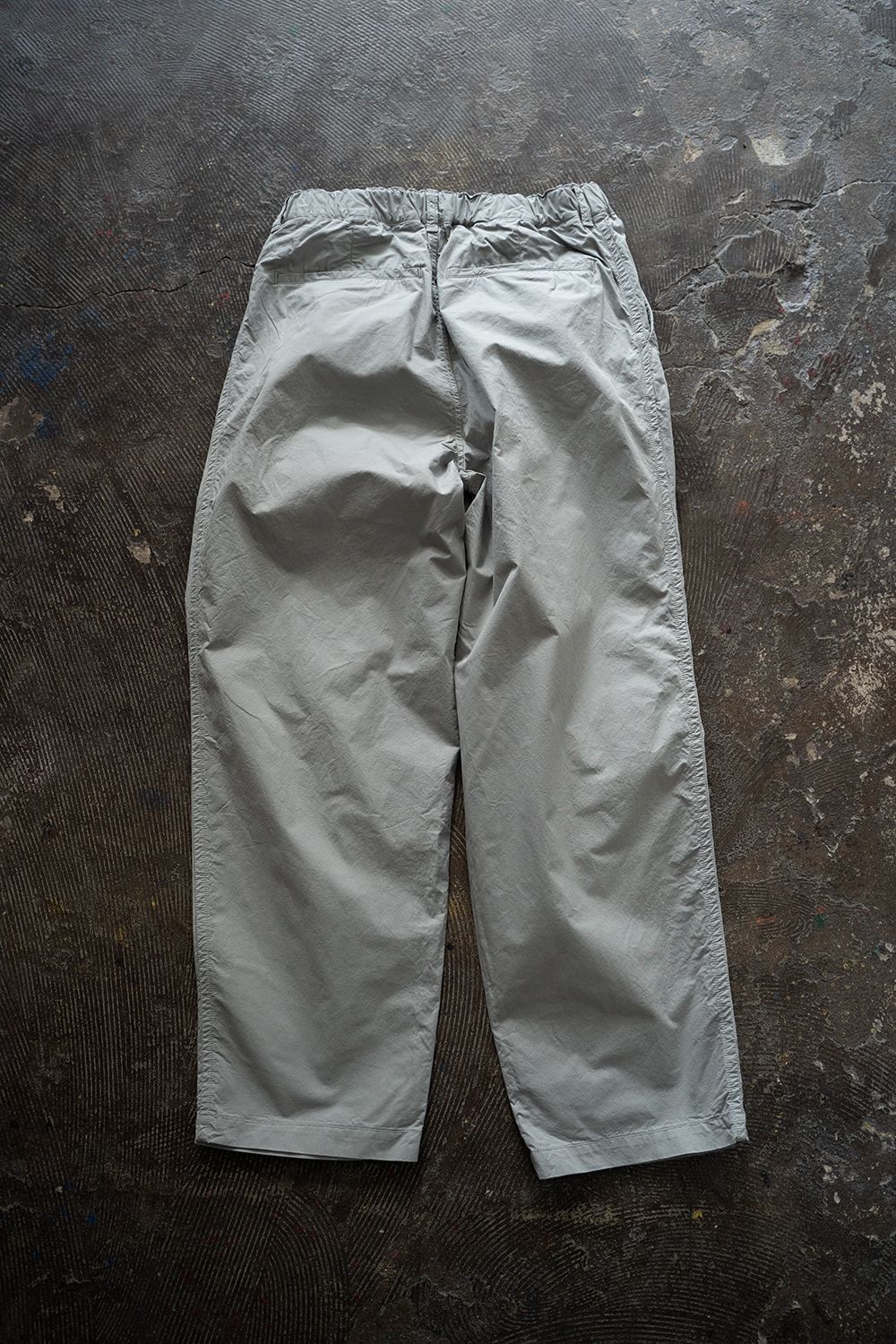 【ラスト1点】【25SS】ガーメントダイ2タックワイドテーパードパンツ(ICE GRAY)