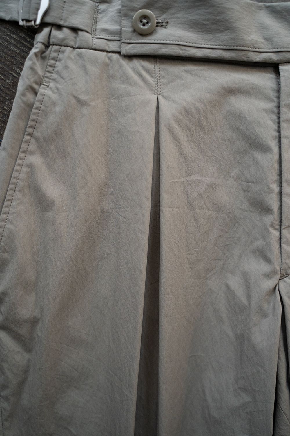 【ラスト1点】2-Tack Cotton-Nylon Trousers/2タックコットンナイロントラウザーズ(GRAY)