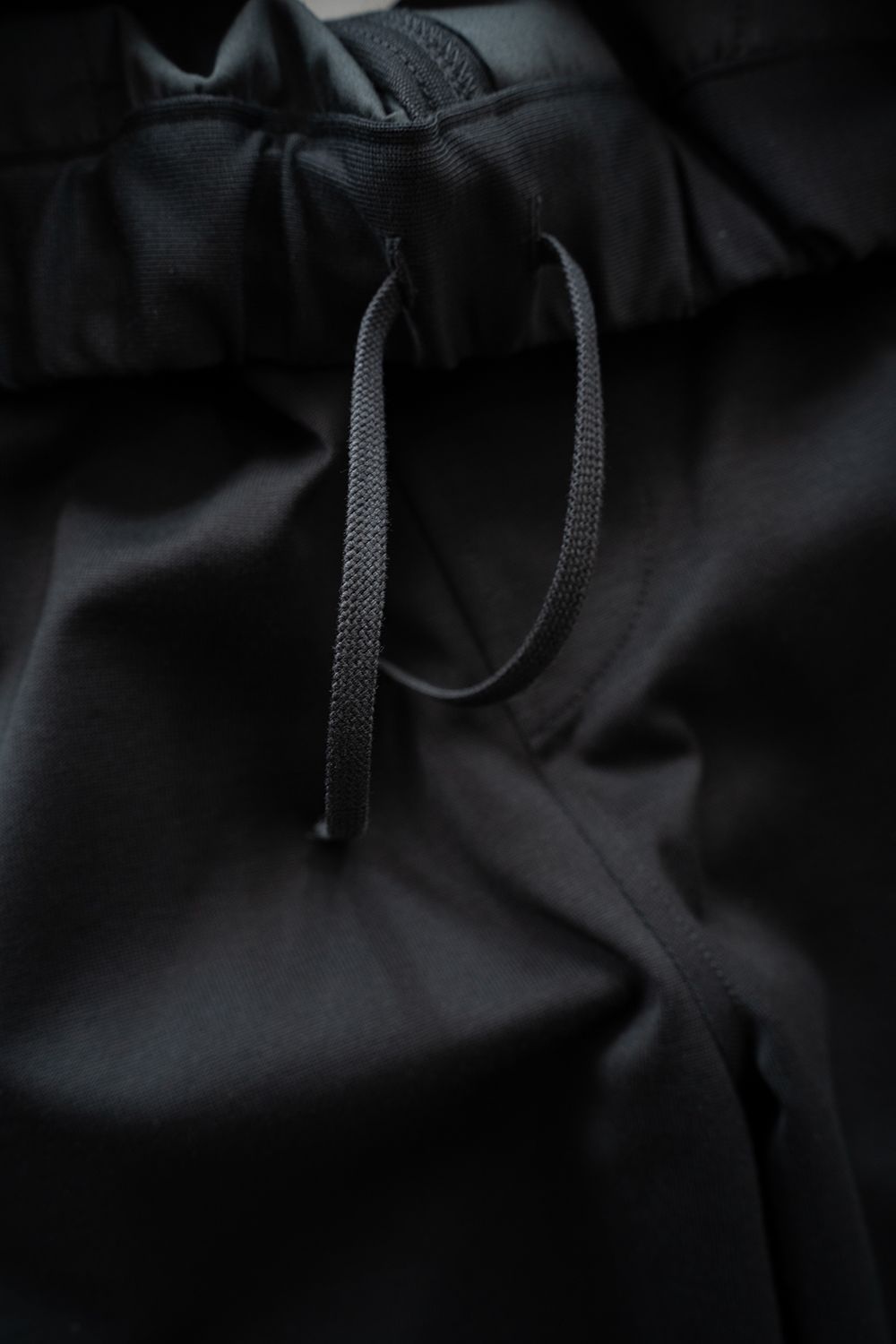 【26SS】コットンジャージータックイージーパンツ(BLACK NAVY)