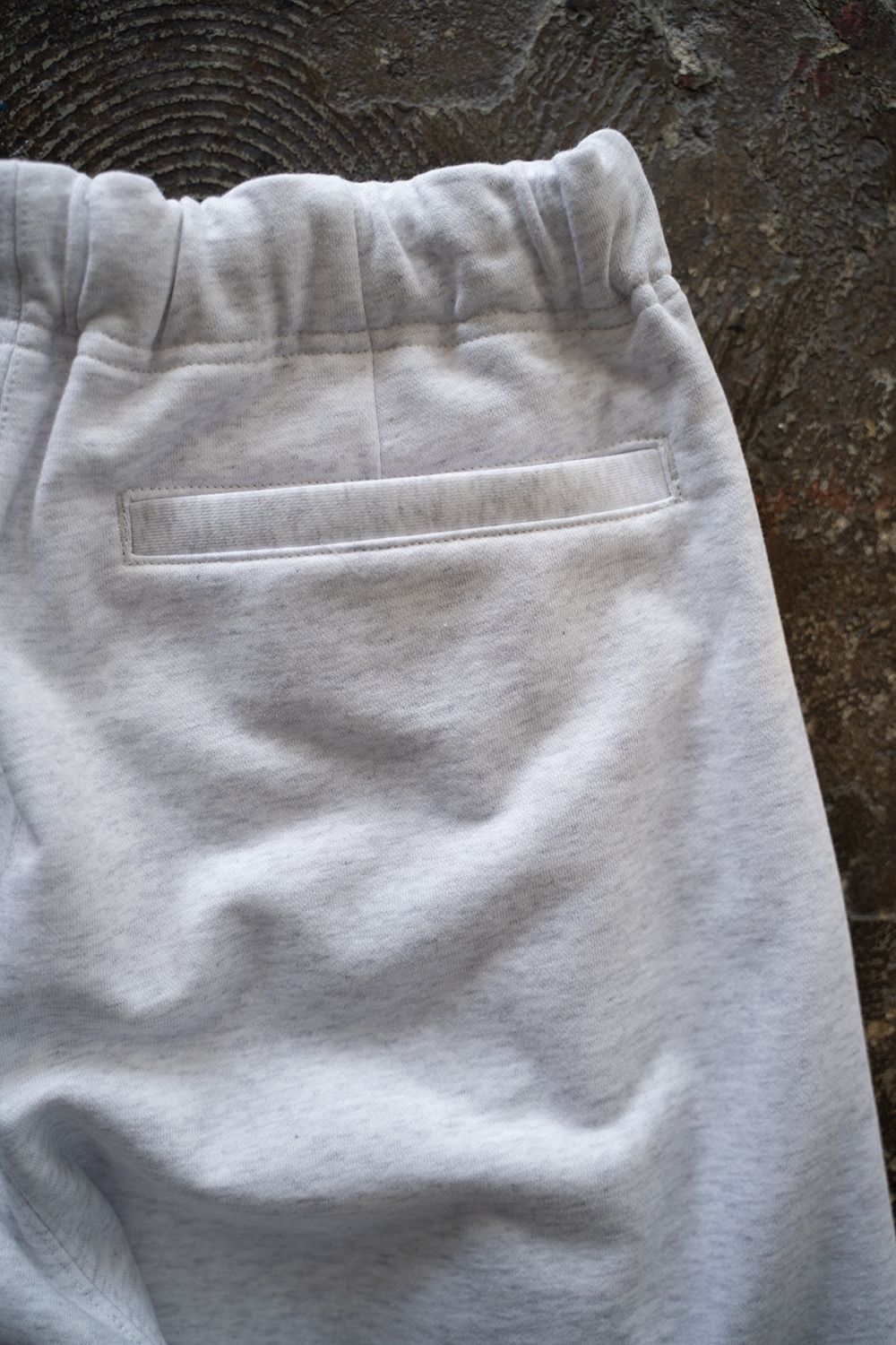 【25AW】裏毛ワンタックスラックス(LIGHT GRAY)
