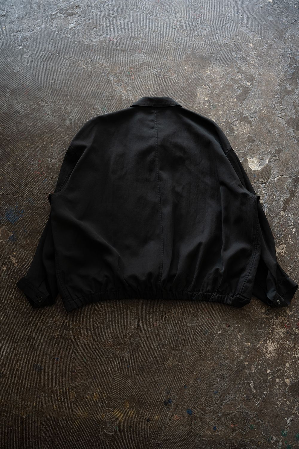 【26SS】ピグメントプリントジップブルゾン(BLACK)