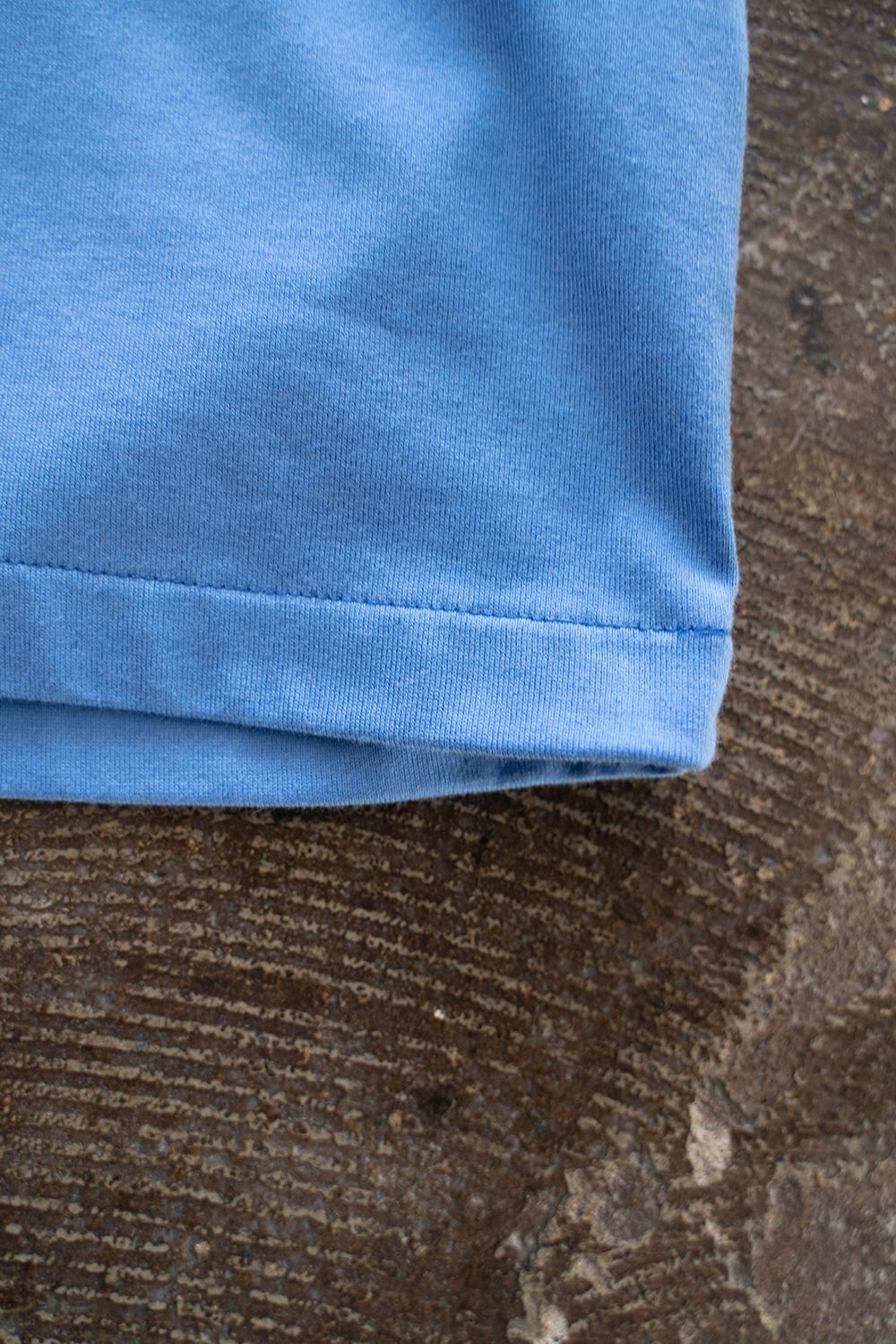 【ラスト1点】【23SS】"Zwischen Oberfläche und Punkt"Tシャツ(BLUE)