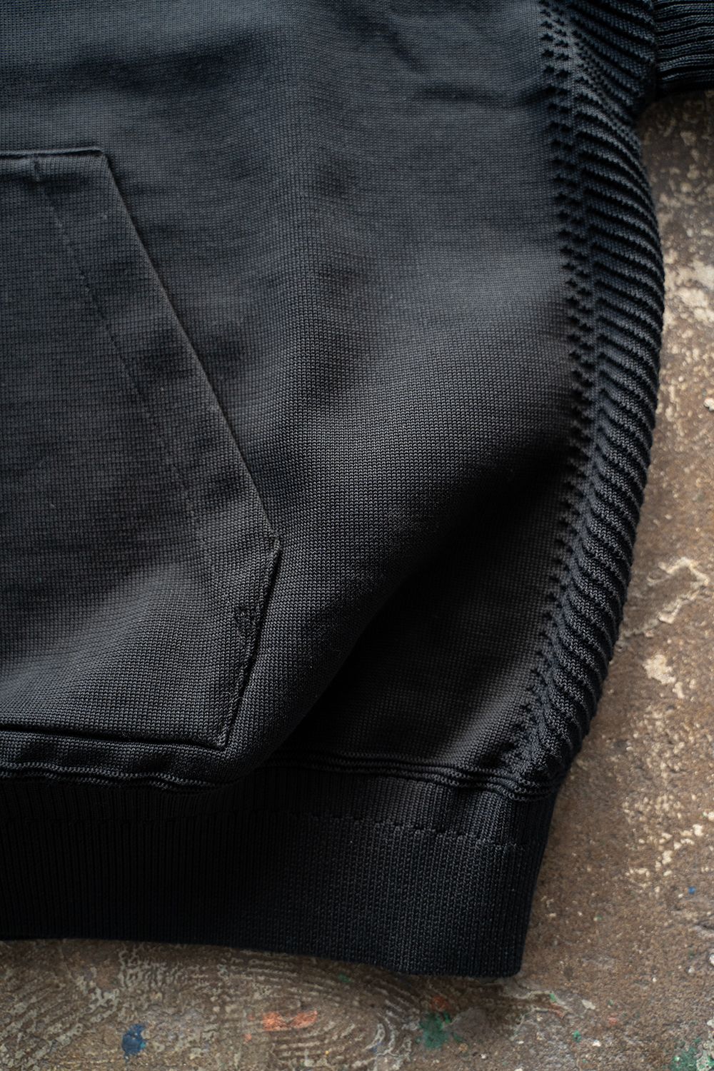 【ラスト1点】【24SS】Harukaze Half Zip Knit(BLACK)