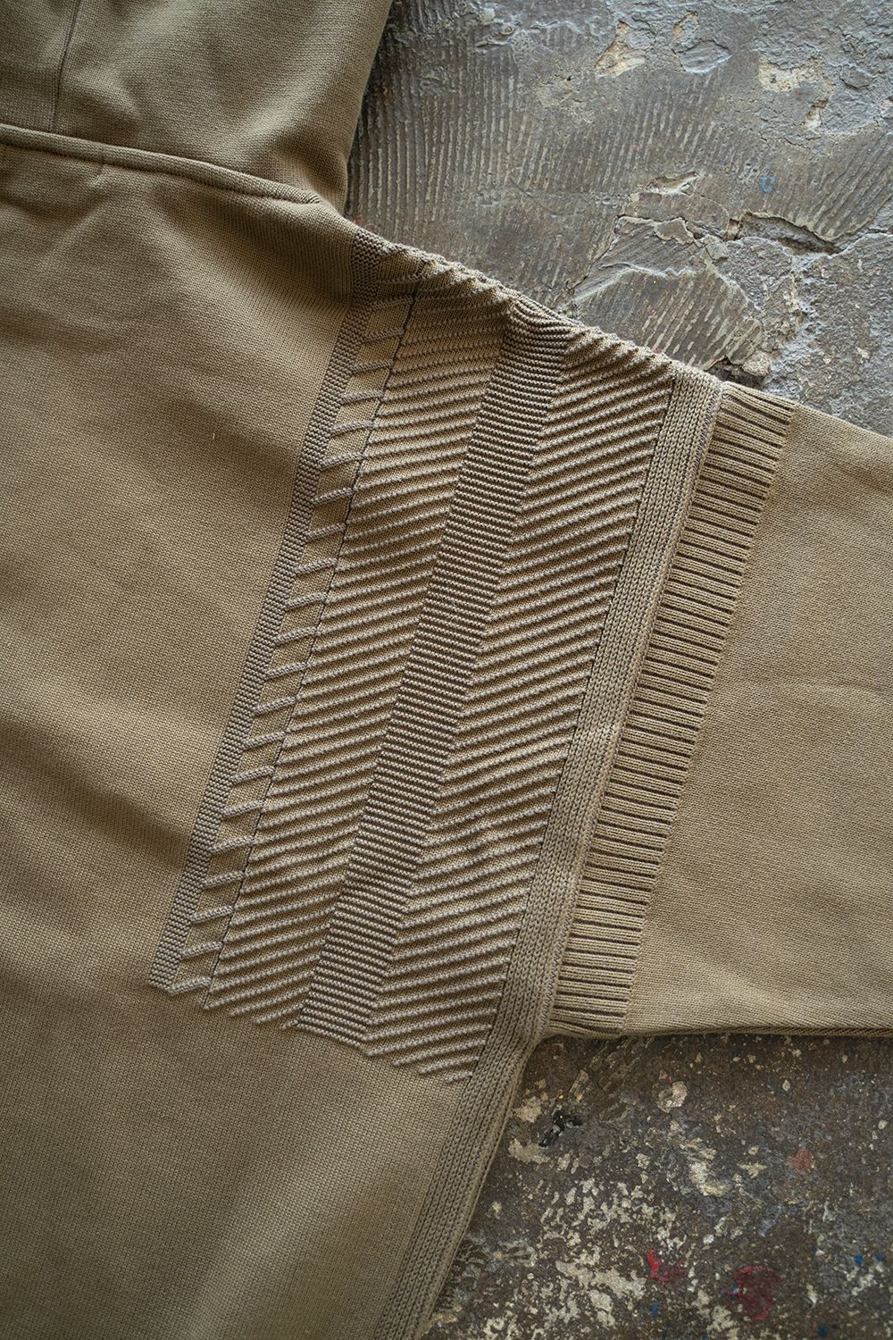 YASHIKI - 【ラスト1点】【24AW】Nagasame Hoodie(KHAKI) | Salty YASHIKI - 【ラスト1点】【24AW】Nagasame Hoodie(KHAKI) | Salty