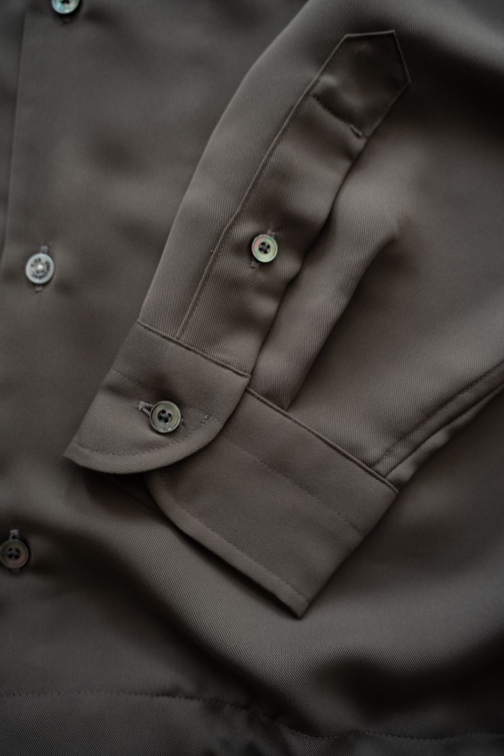 【26SS】PE Drape Fatigue Shirt/ポリエステルドレープファティーグシャツ(KAHKI)