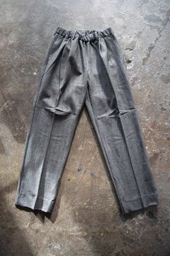 【ラスト1点】【20AW】Wide Tuck Trousers(CHARCOAL HERRINGBONE)