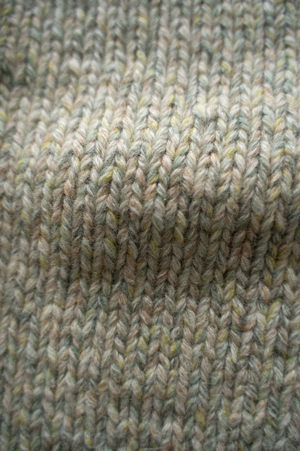 【ラスト1点】yak/lambs multi ply HAND KNITTING yoke top turtle neck sweater(MINT)