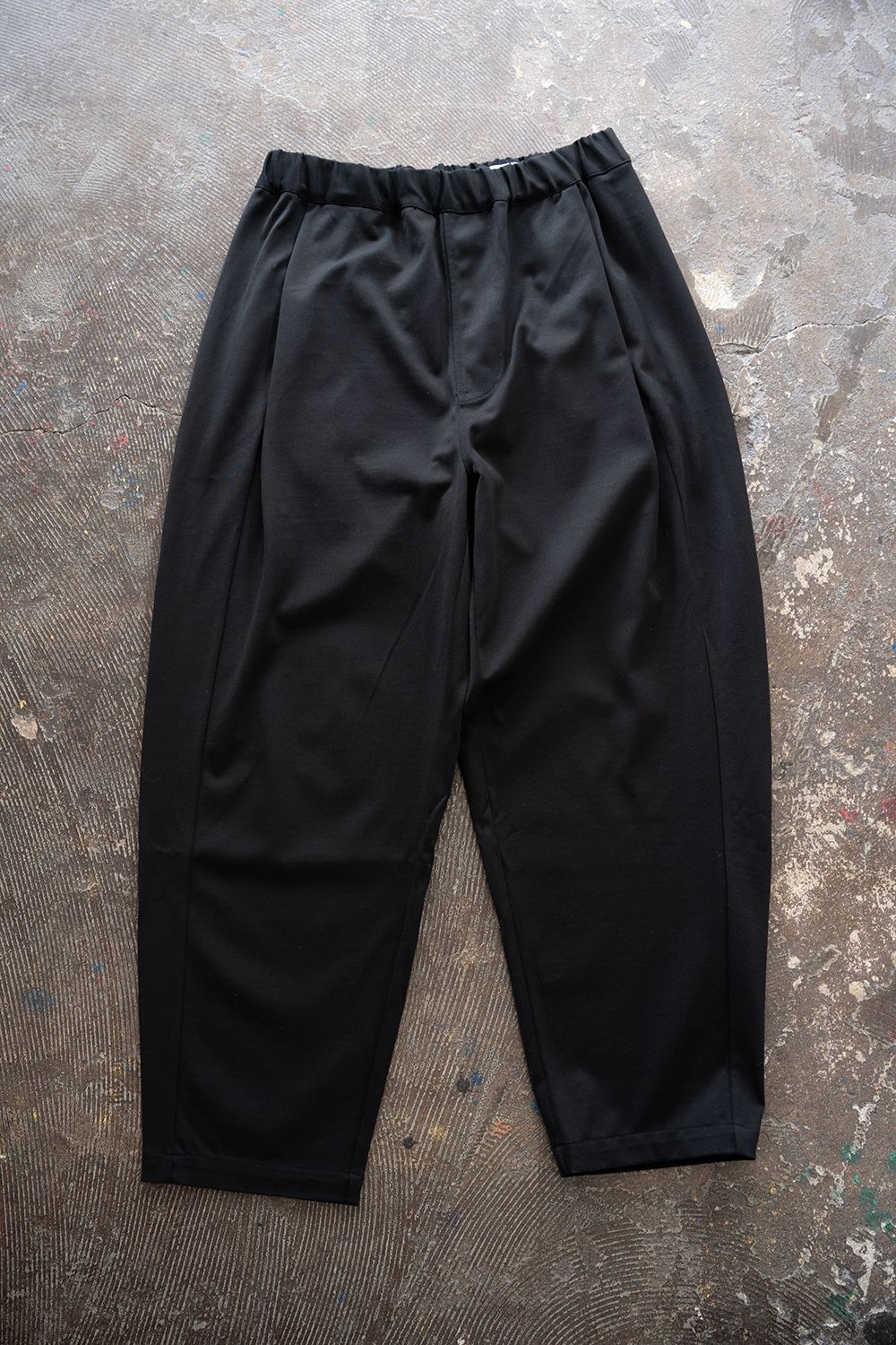 【26SS】コットンジャージータックイージーパンツ(BLACK NAVY)