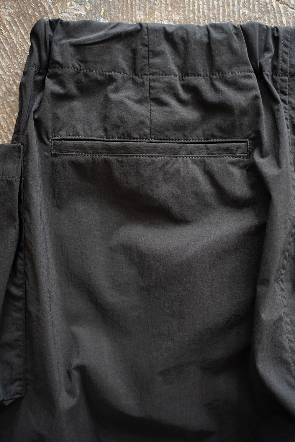 【ラスト1点】【23SS】タスランナイロンパッチポケットイージーパンツ(BLACK)