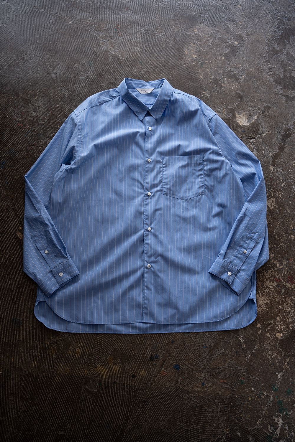 【26AW】ブロードレギュラーカラーシャツ(BLUE STRIPE)