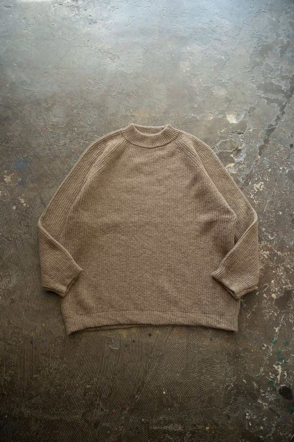 無染色ローカシミヤセーター(原毛茶)