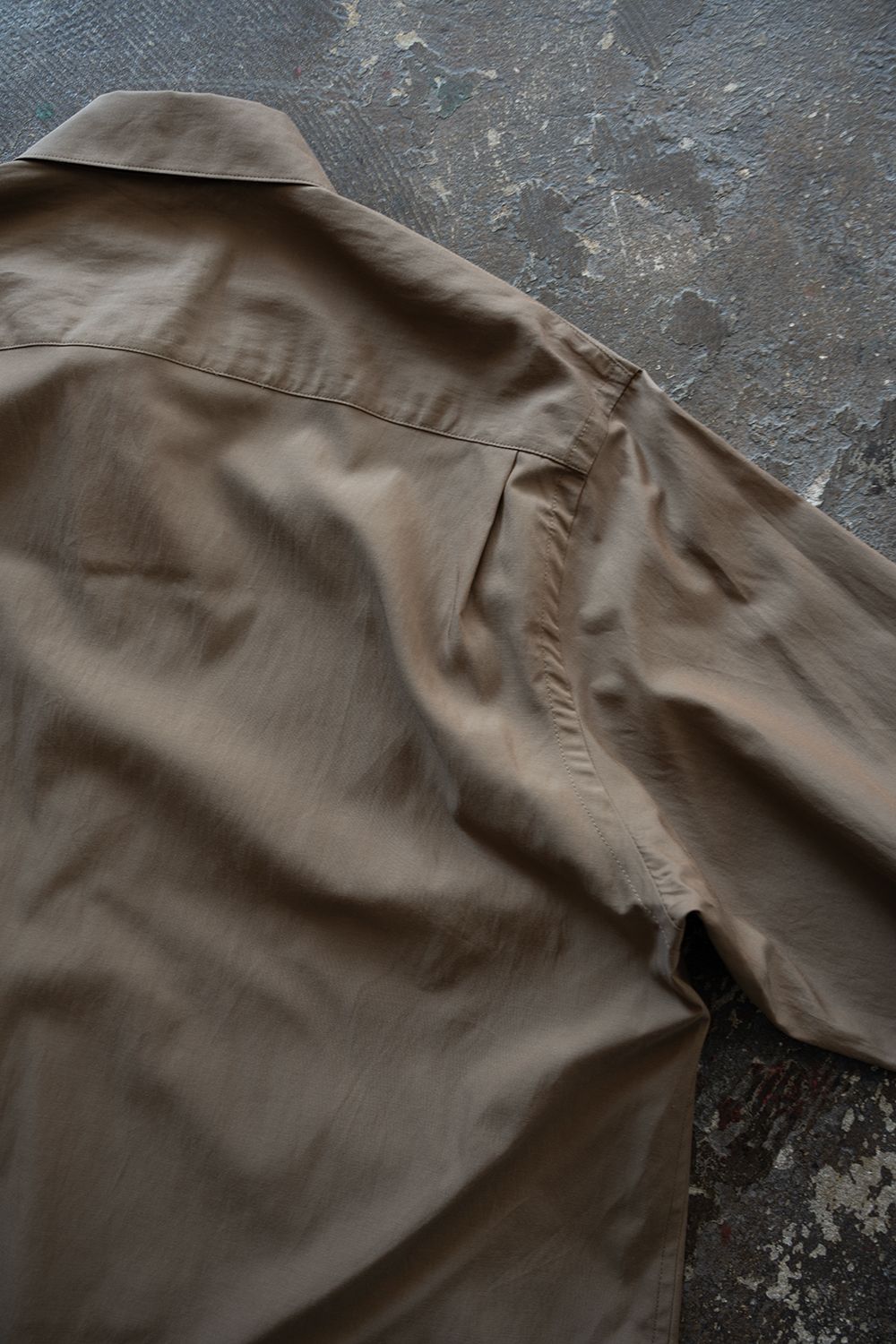 【26SS】キュプラ×コットンプルオーバーシャツ(KHAKI BROWN)