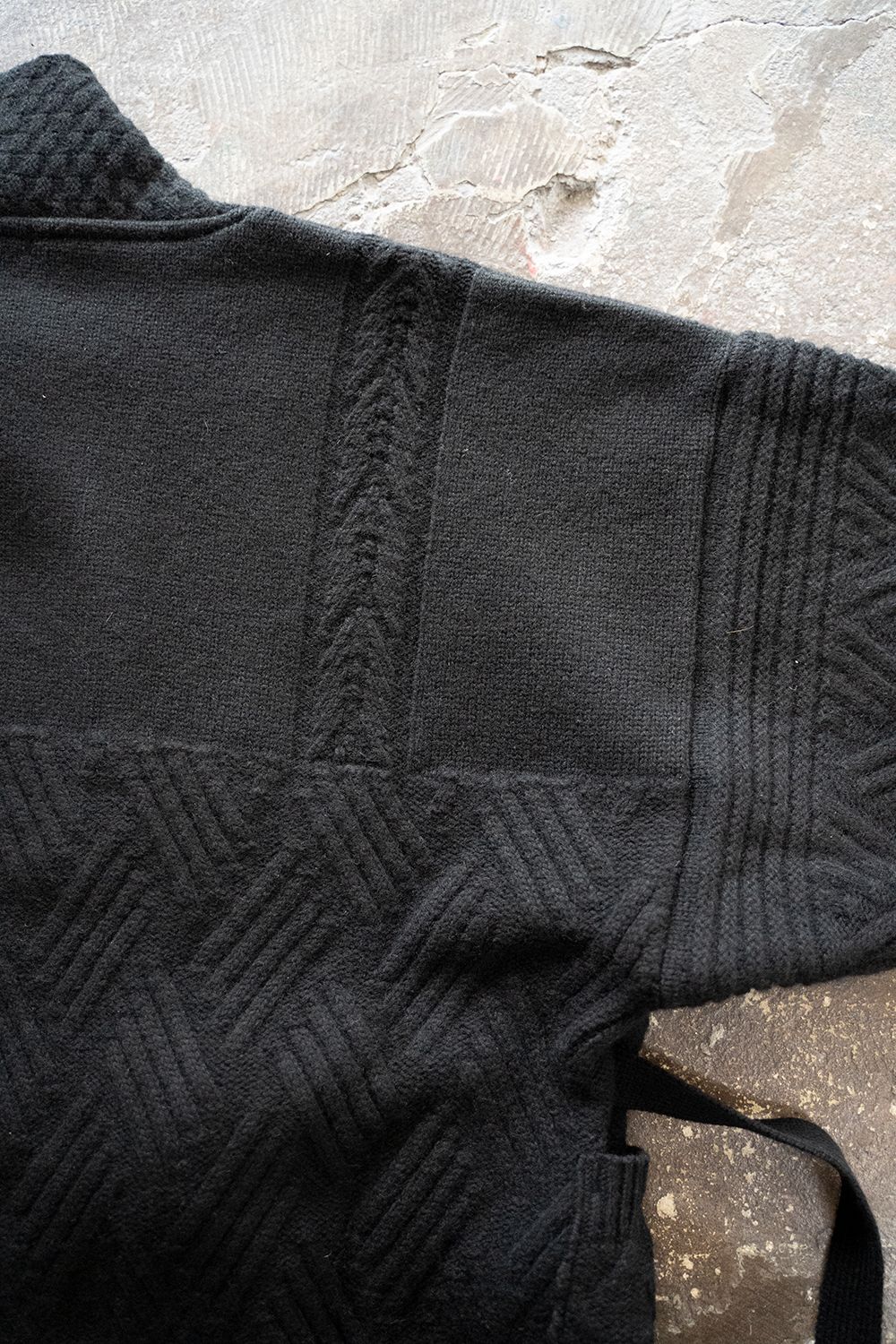 YASHIKI - 【ラスト1点】【22AW】Hoko Knit Coat(BLACK) | Salty