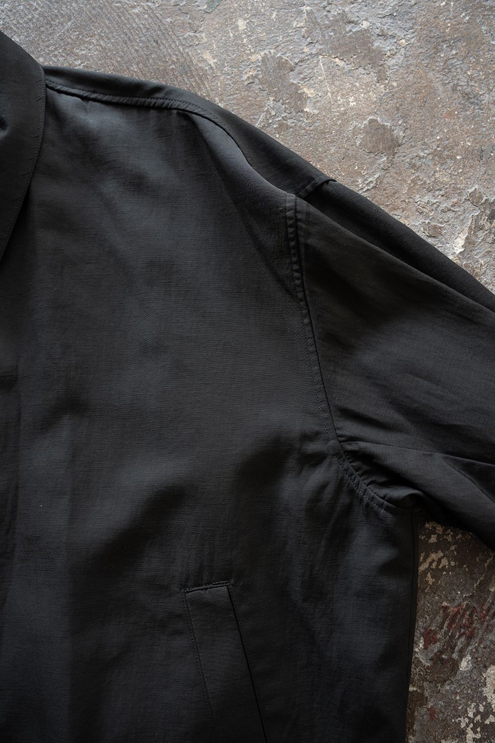 【26SS】ピグメントプリントジップブルゾン(BLACK)