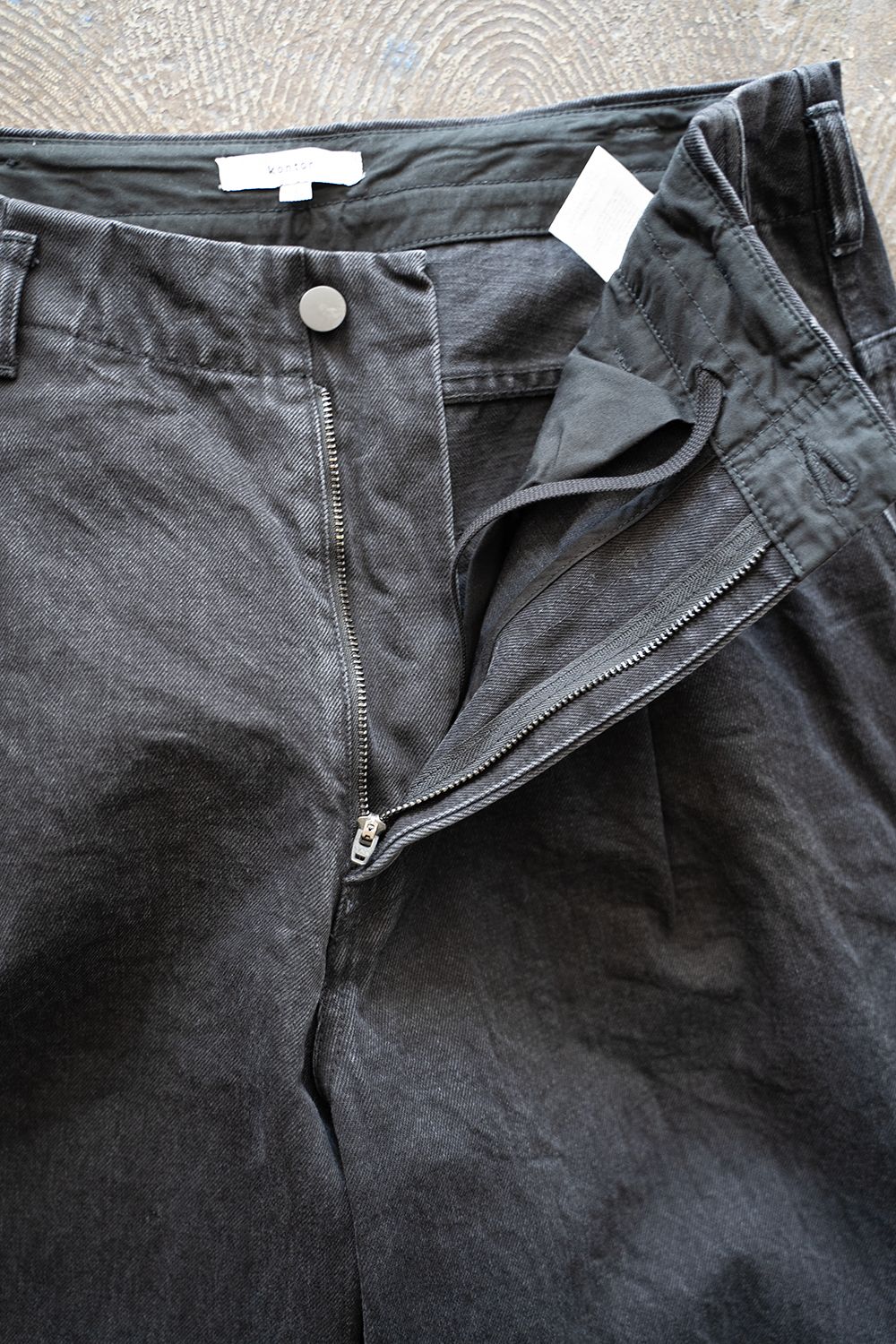 kontor - 【ラスト1点】【22AW】Denim Tapered Pants(BLACK) | Salty