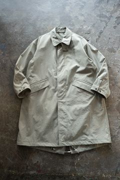 【ラスト1点】【23SS】タスランナイロンフィッシュテールコート(GREIGE)