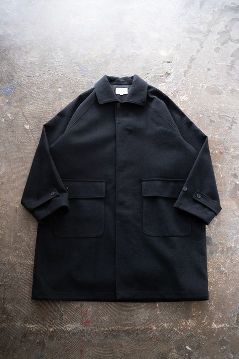 【ラスト1点】【25AW】ウール×ナイロンステンカラーコート(BLACK NAVY)