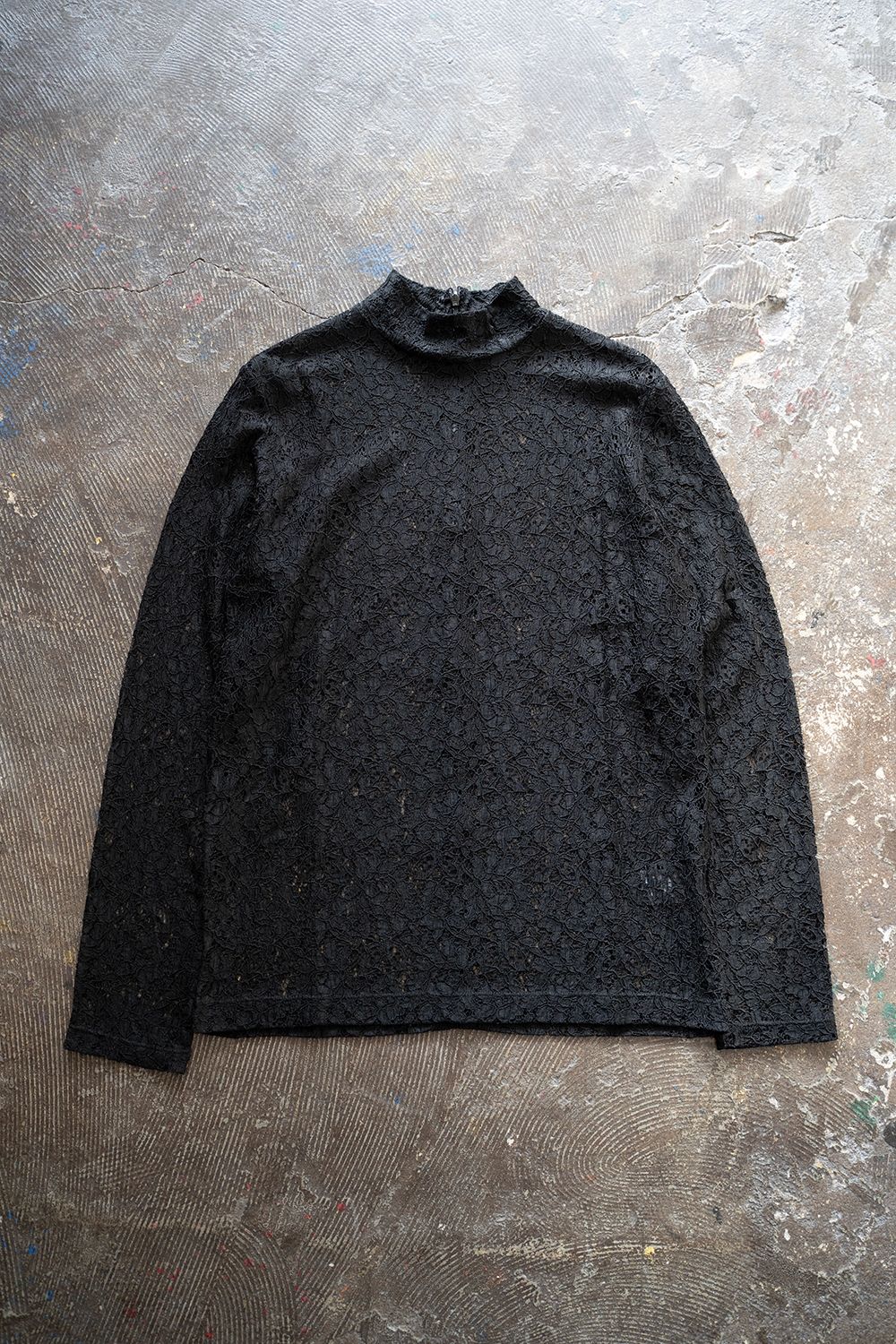 juha（ユハ）の「GEOMETRIC FLOWER LACE P/O（Tシャツ