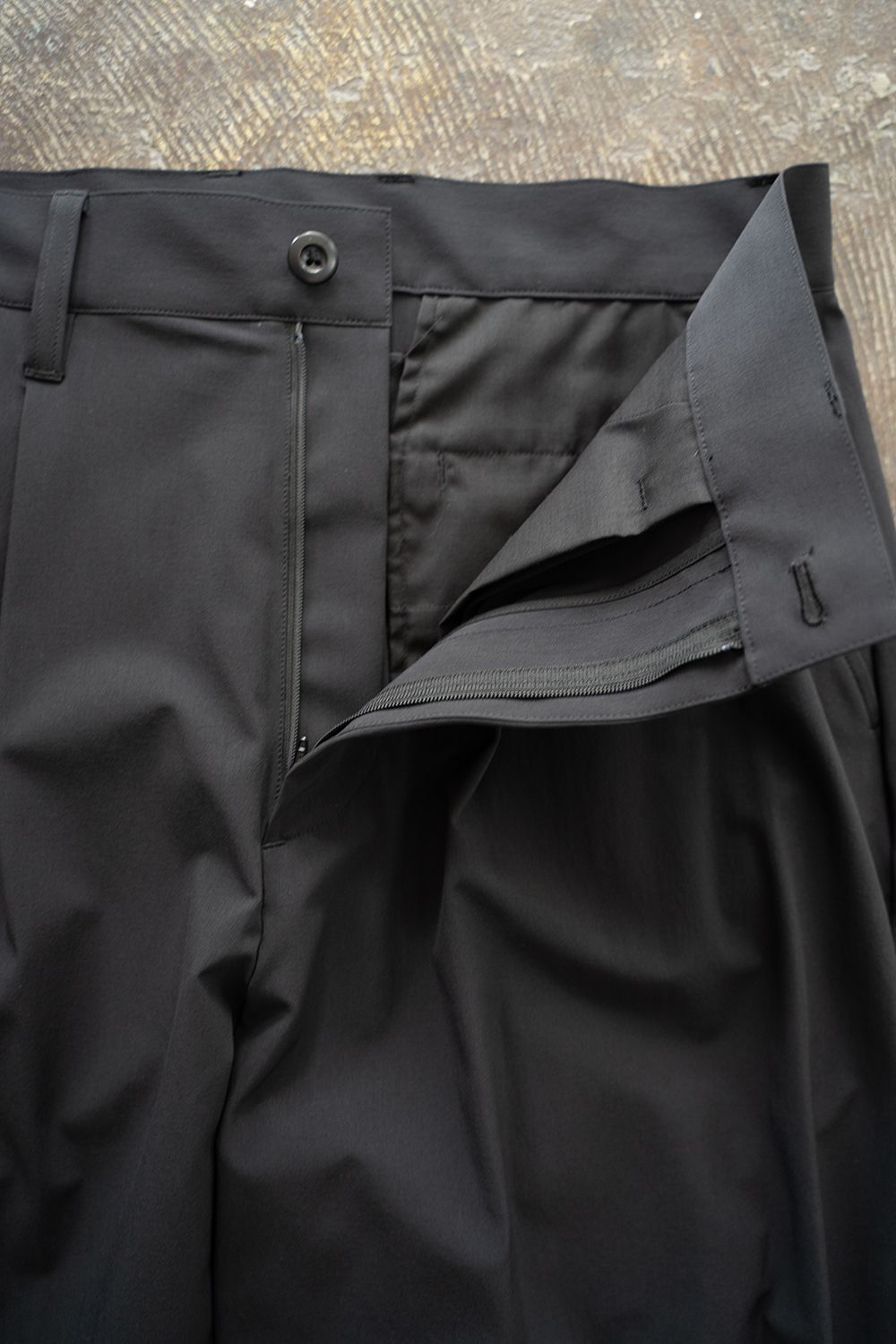 SAYATOMO - 【25SS】1-Tack Nylon Trousers/1タックナイロン
