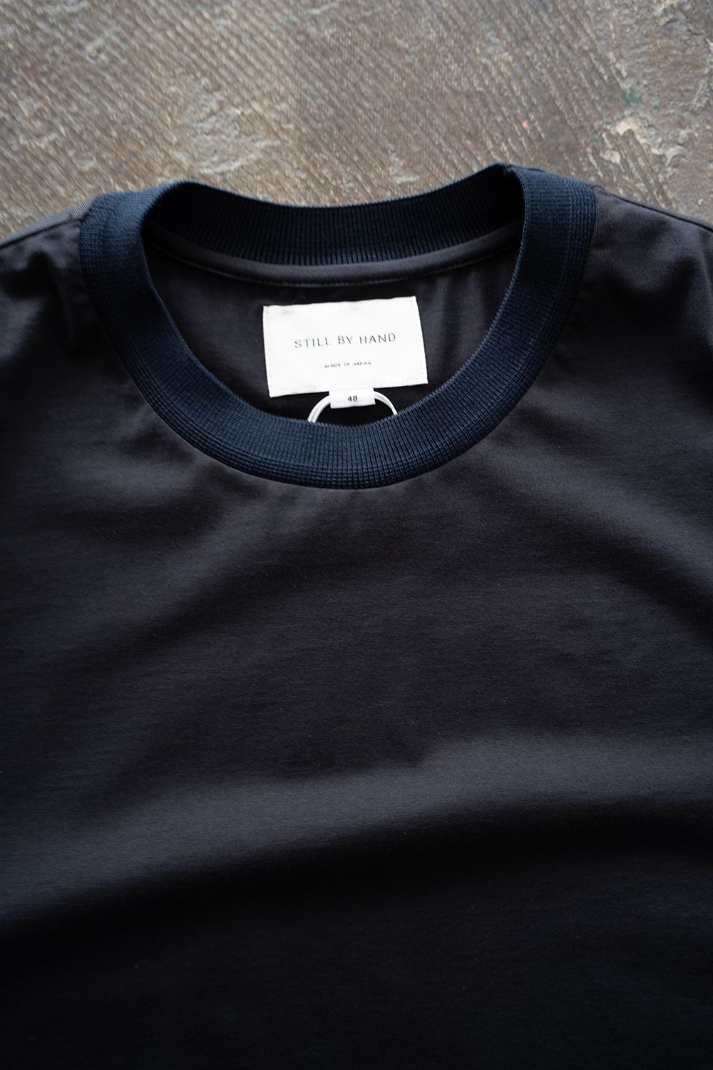 【26SS】オーバーサイズネックリブTシャツ(BLACK NAVY)