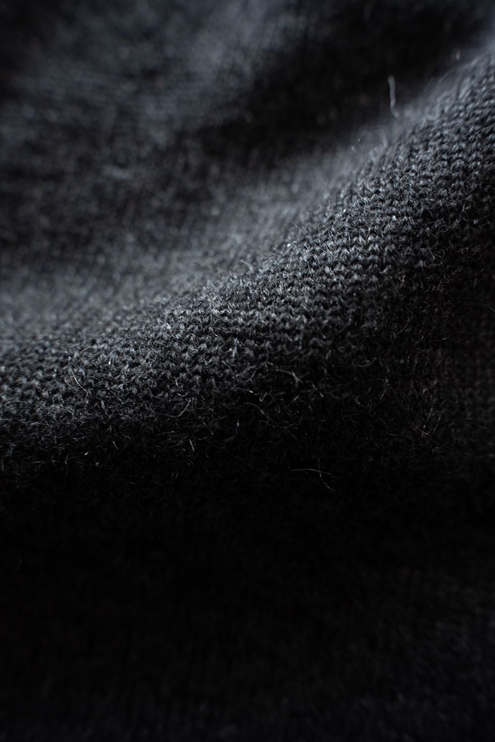 【26AW】モヘア混10Gニットポロ(CHARCOAL)