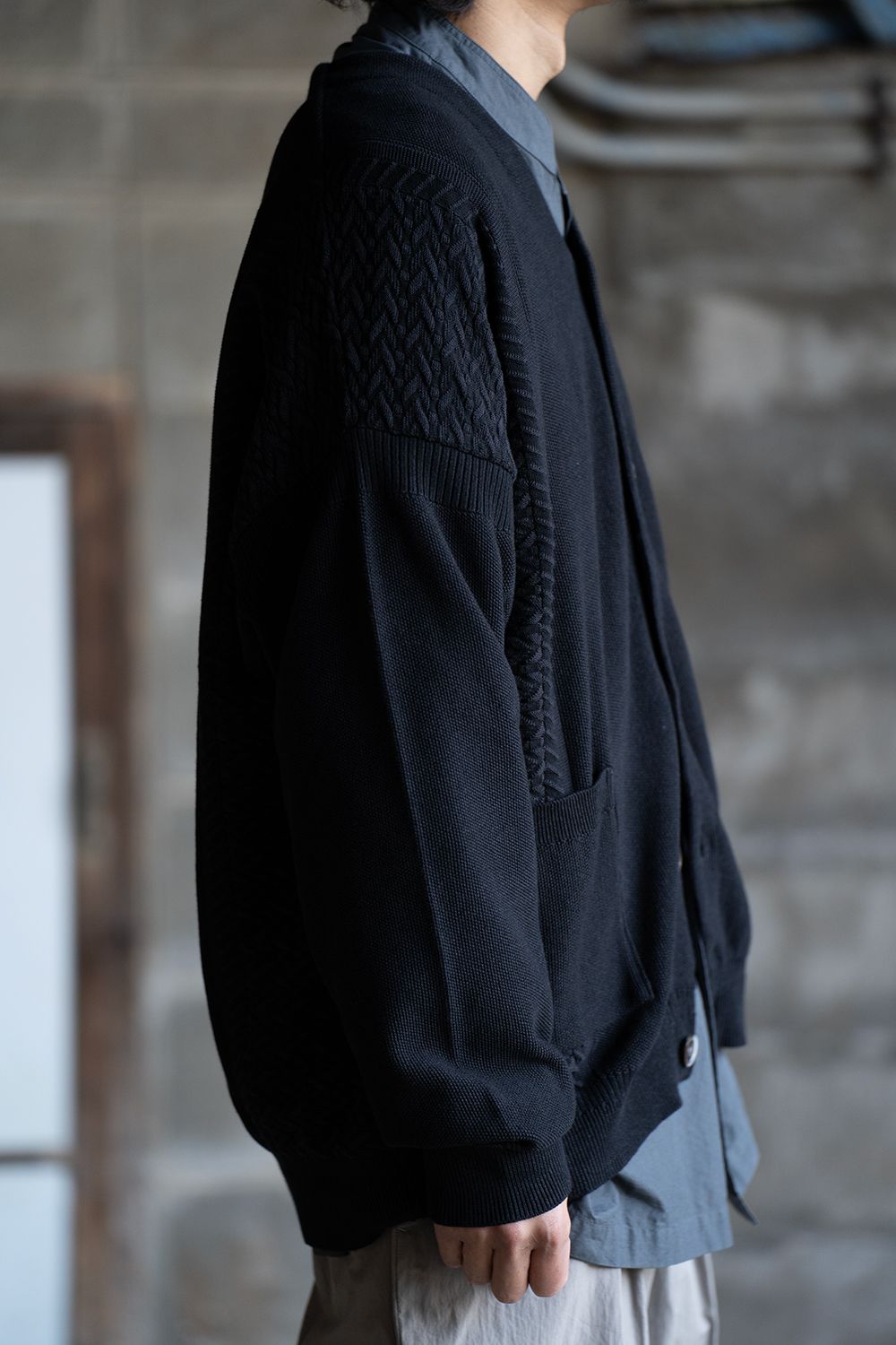 YASHIKI - 【ラスト1点】【23SS】Hanaikada Cardigan(BLACK) | Salty