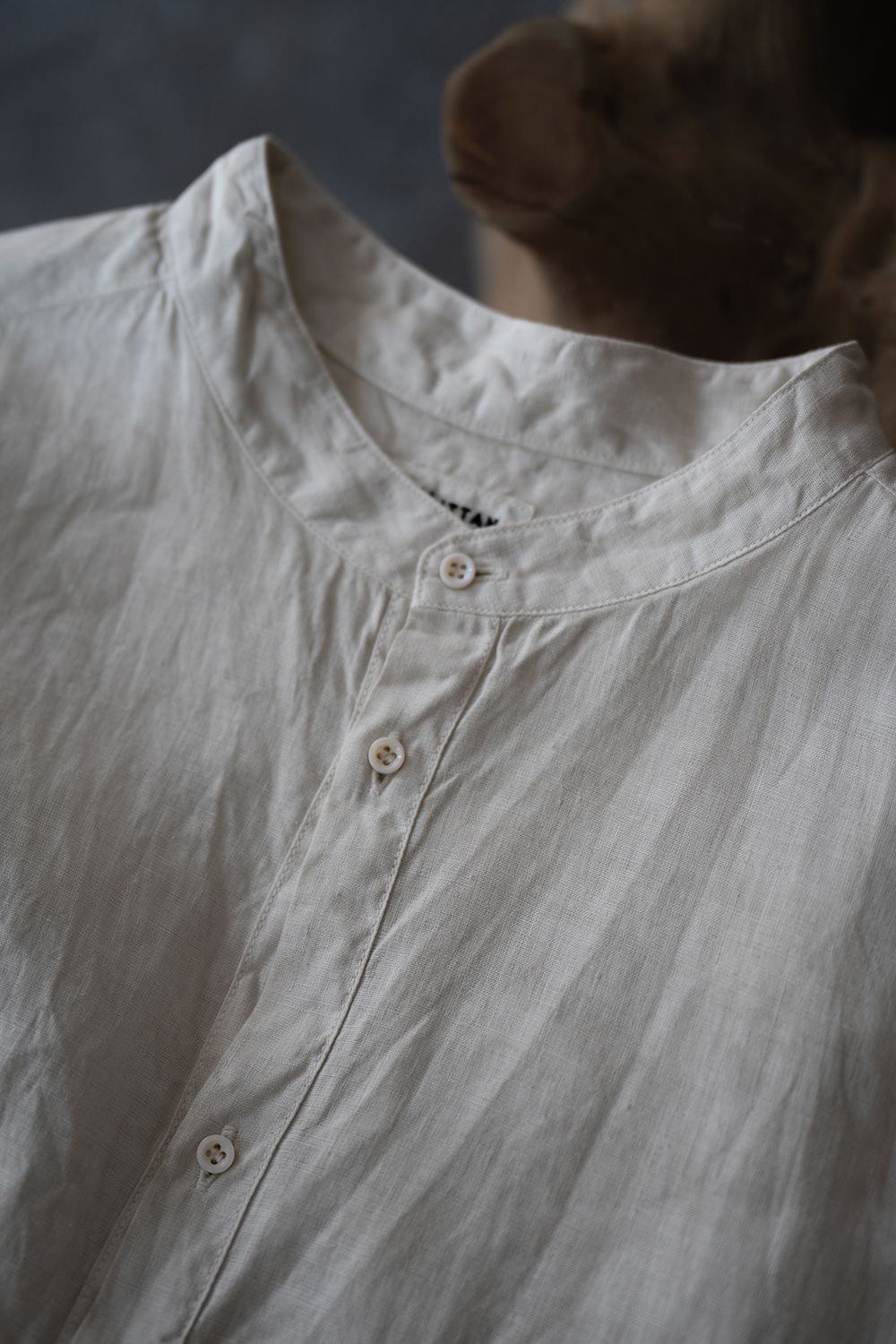 大麻シャツ 3(ベンガラ白)