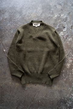 【ラスト1点】Hard twisted Shetlandwool cross V neck sweater(KHAKI MIX)