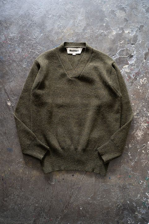 Hard twisted Shetlandwool cross V neck sweater(KHAKI MIX)