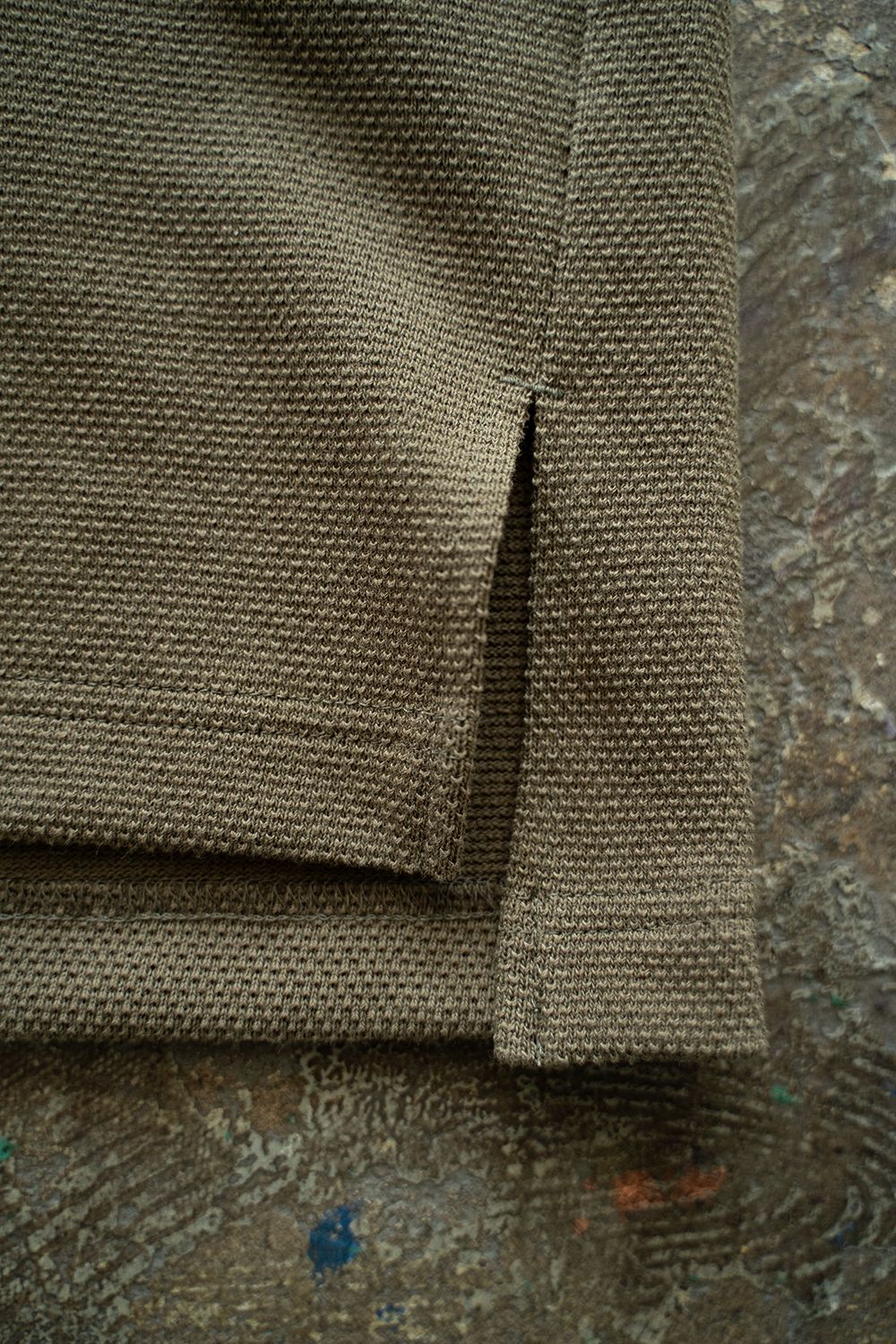 【ラスト1点】【25SS】空紡糸オーバーサイズニットポロ(KHAKI)