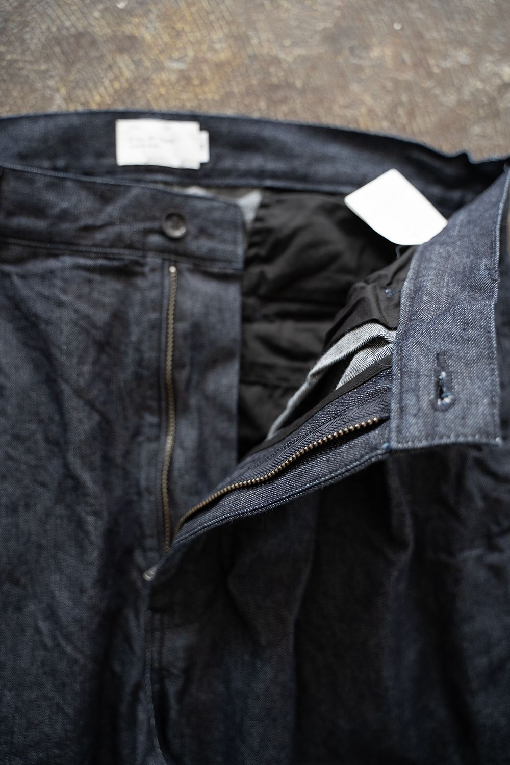STILL BY HAND - 【ラスト1点】【25SS】2タック10ozデニムパンツ