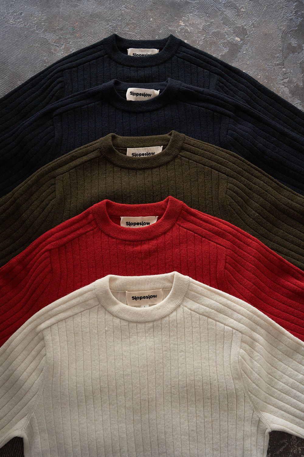 Hard twisted Shetlandwool RIB saddle shoulder crew neck sweater(OLIVE)