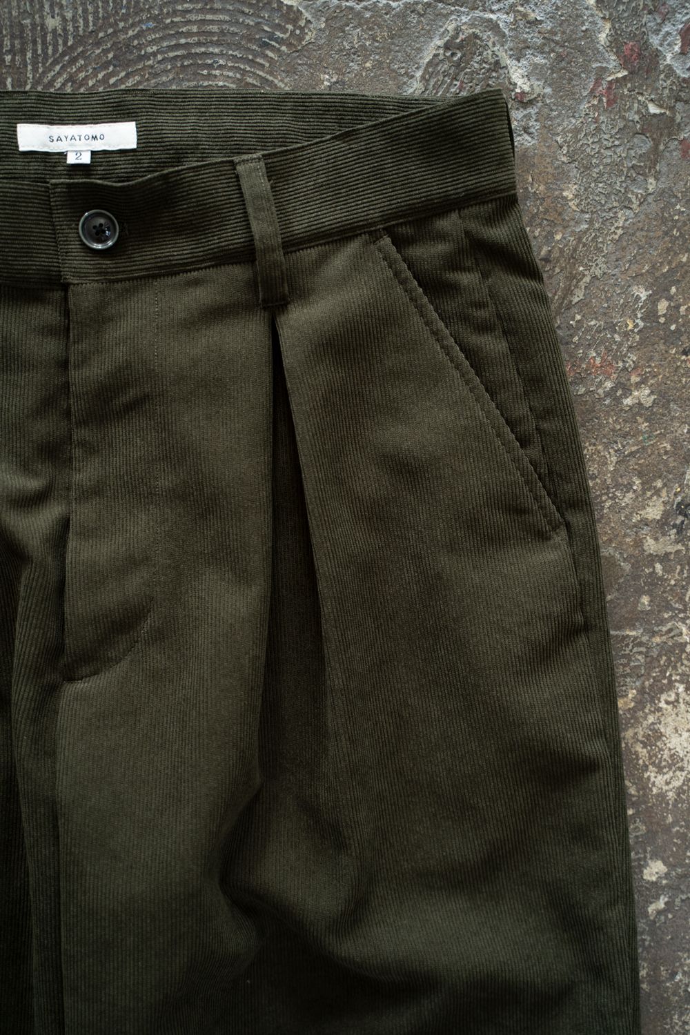 【26AW】2-Tack Corduroy Baggy Trousers/2タックコーデュロイバギートラウザーズ(OLIVE)