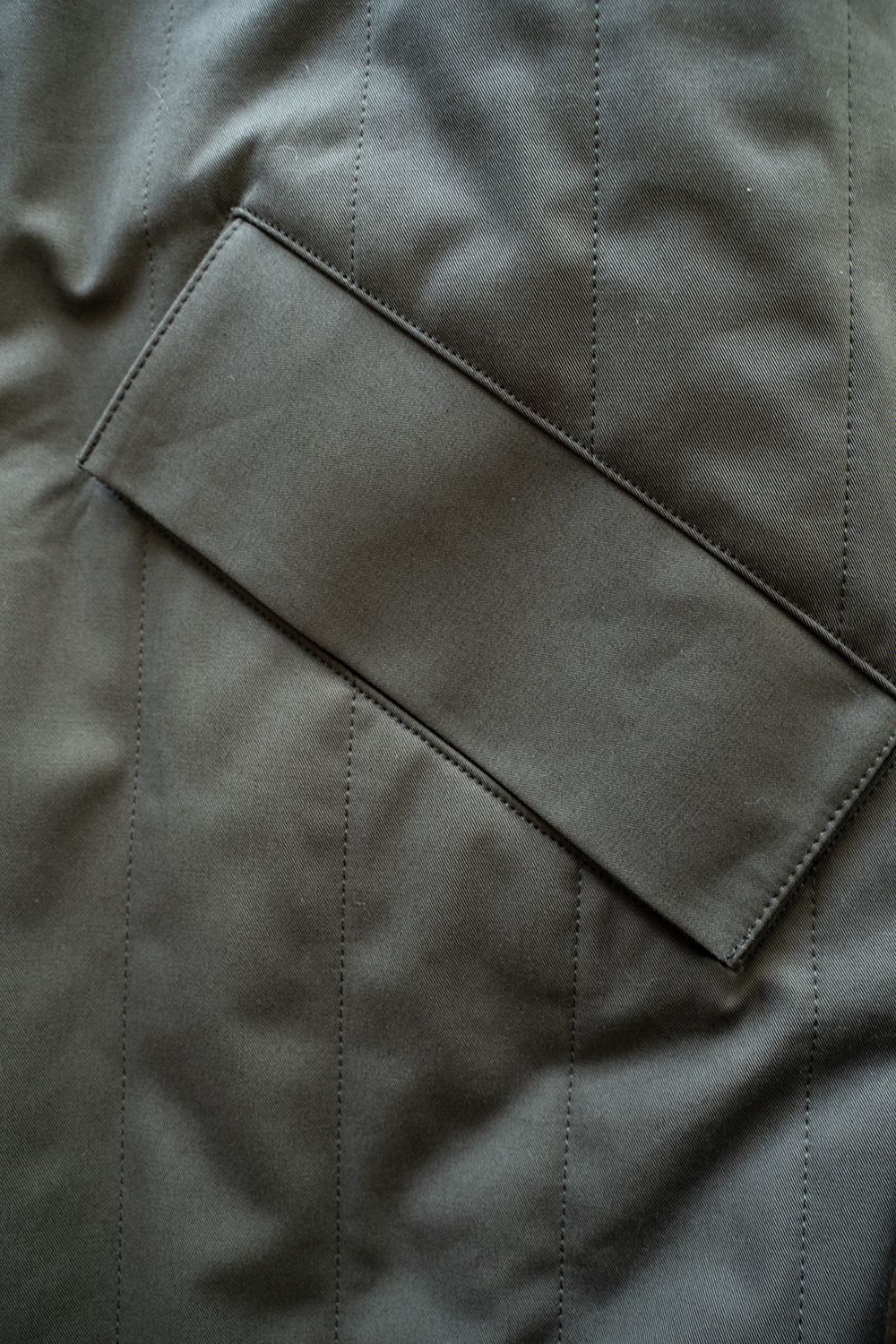 【25AW】コーデュロイ切り替えシンサレートキルティングブルゾン(GREEN CHARCOAL)