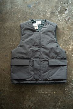 【ラスト1点】【23AW】撥水シンサレートベスト(BLUE GRAY)