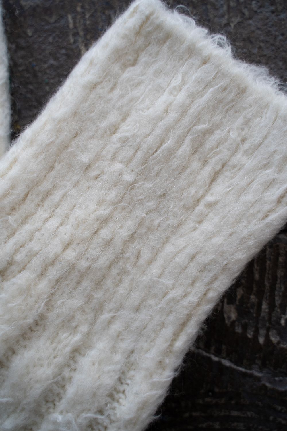 Loop Yarn Arm Warmer(OFF WHITE)
