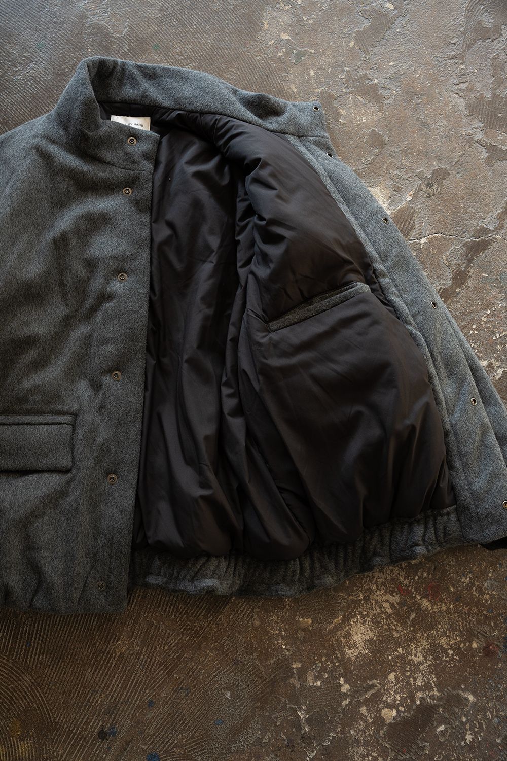 【26AW】Super100'sローデンクロスシンサレートスタンドカラーブルゾン(GRAY)