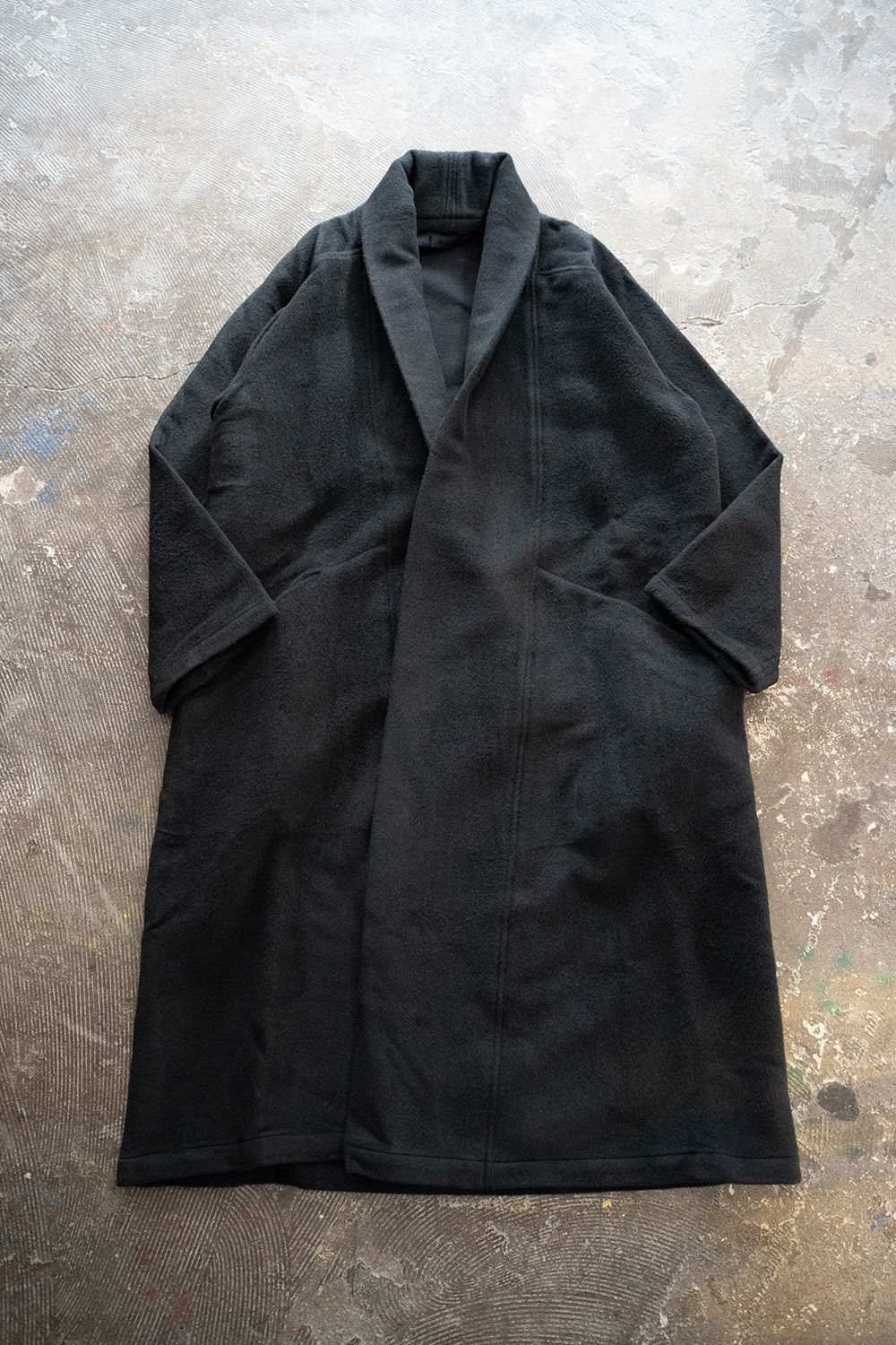 MITTAN - ウールシルクキャメル半纏ロングコート（紐付き)(黒) | Salty
