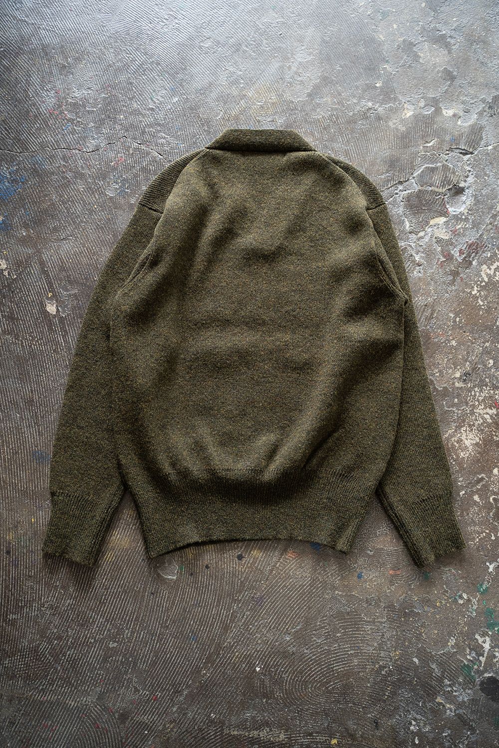 【ラスト1点】Hard twisted Shetlandwool cross V neck sweater(KHAKI MIX)