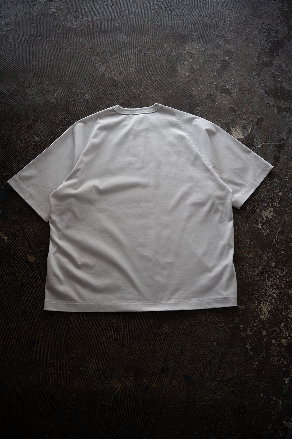 【26SS】オーバーサイズ変形スリーブTシャツ(PALE GREY)