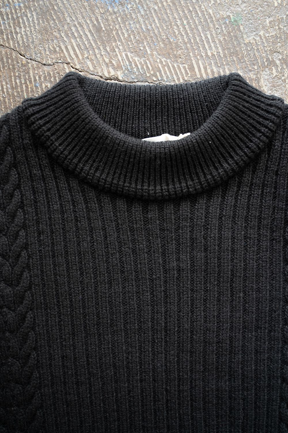 YASHIKI - 【ラスト1点】【23AW】Tofu Knit(BLACK) | Salty