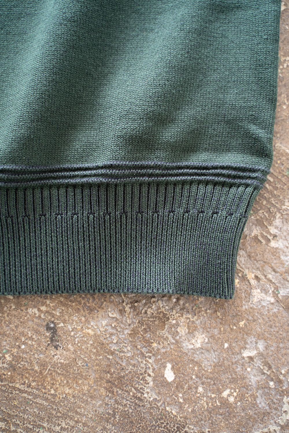 YASHIKI - 【ラスト1点】【22AW】Hatsushimo Knit Polo(GREEN