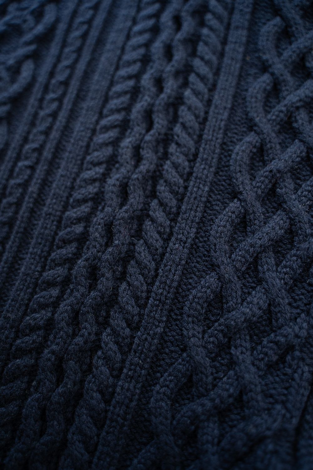 【ラスト1点】Banka Curl High Neck Knit(NAVY)