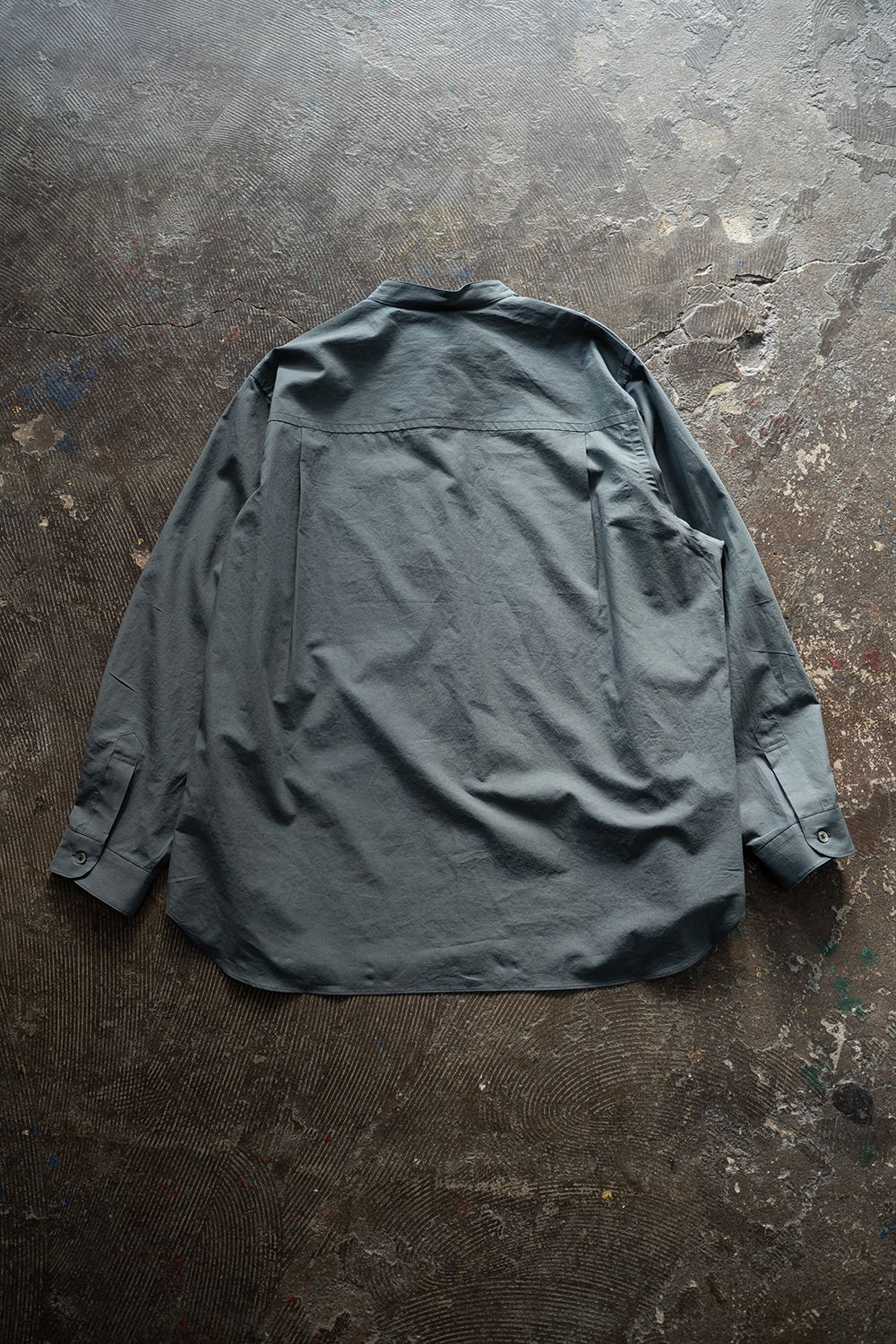 【ラスト1点】【25SS】リネン混バンドカラーシャツ(BLUE GRAY)