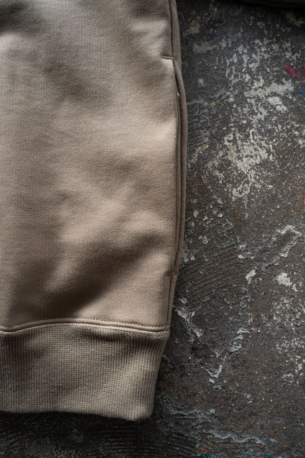 【ラスト1点】【25SS】ハイネックプルオーバースウェット(CAMEL)