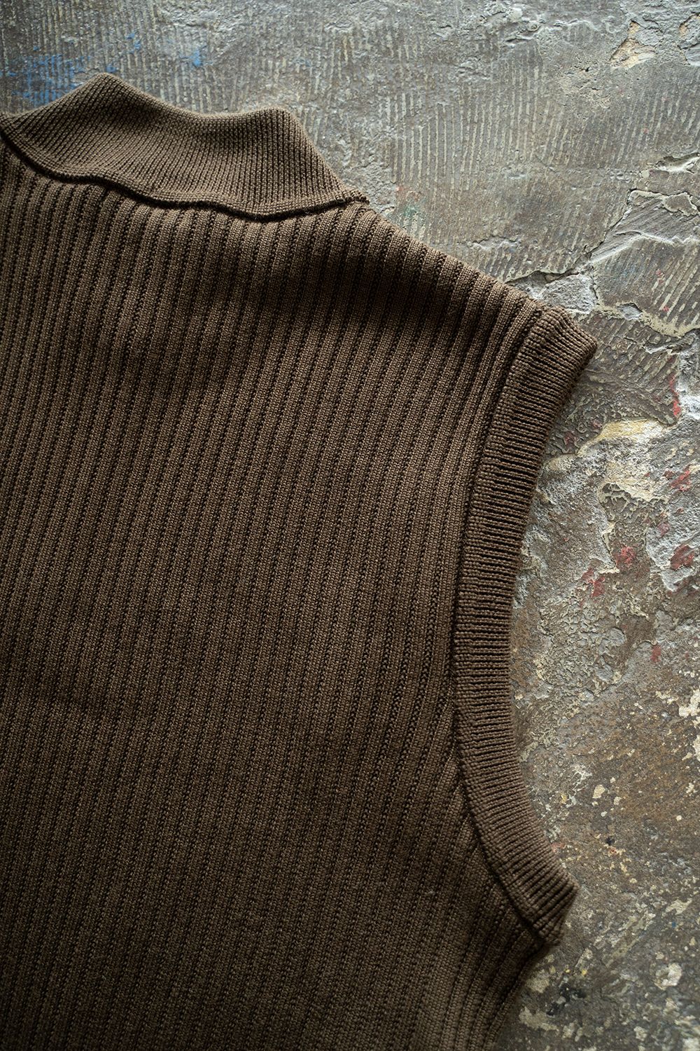 Mizore Drivers Knit Vest(BROWN)