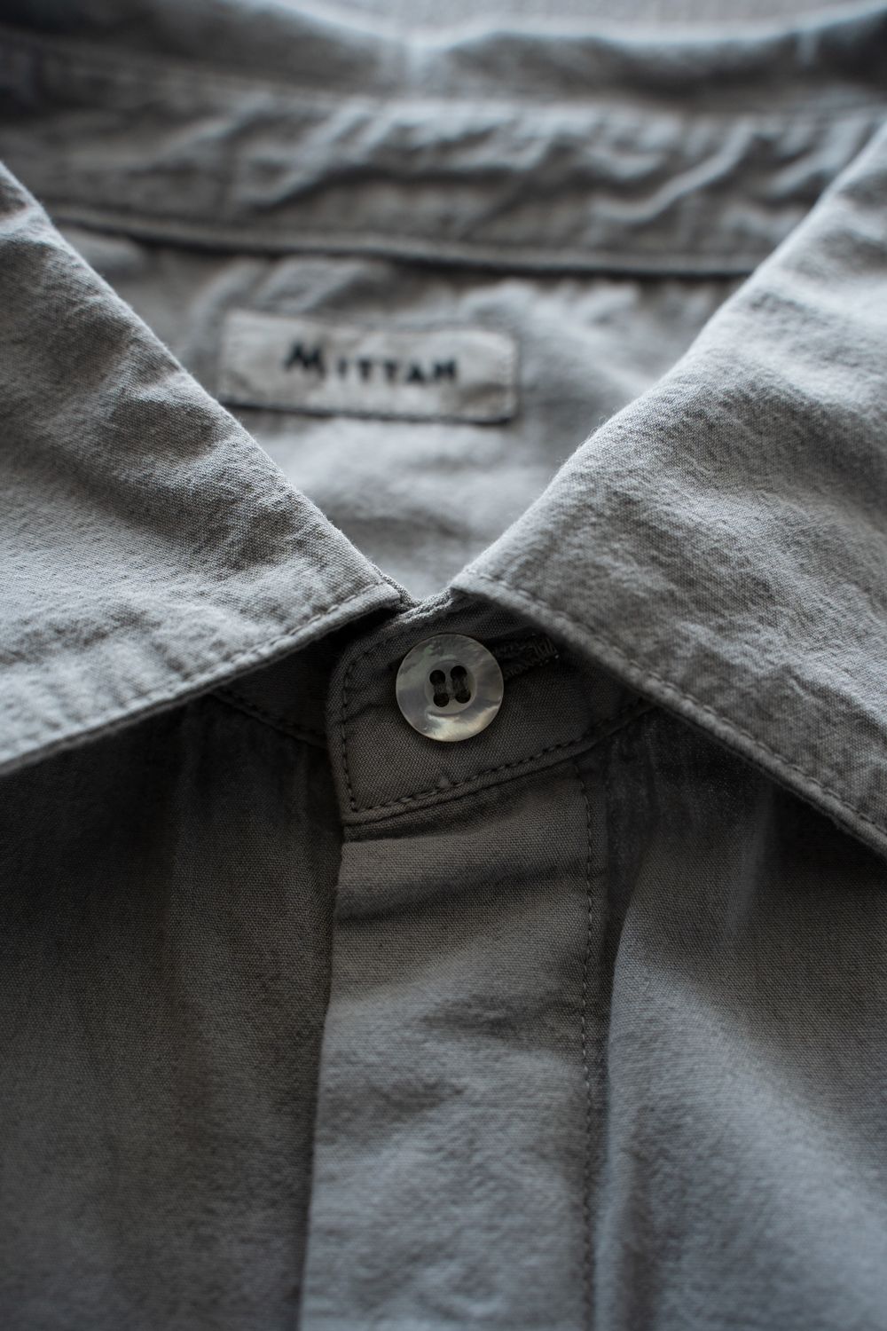 強撚OCブロードシャツ(薄炭)