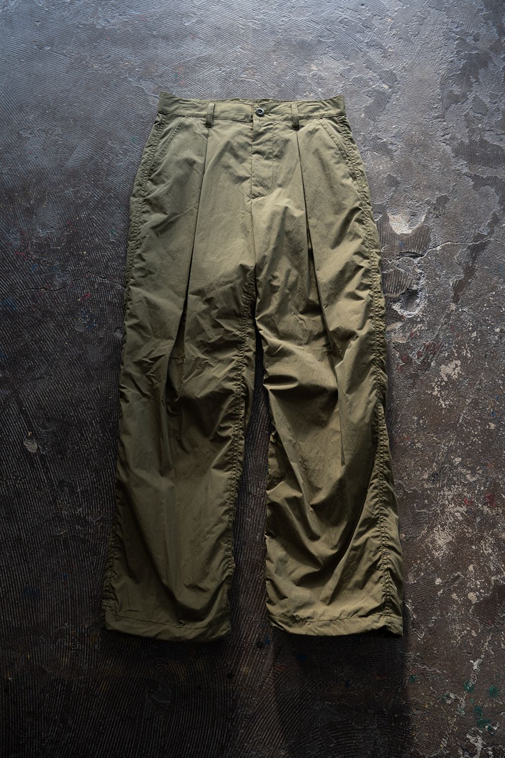 【26SS】2-Tack Puckering Wide Pants/2タックパッカリングワイドパンツ(OLIVE)